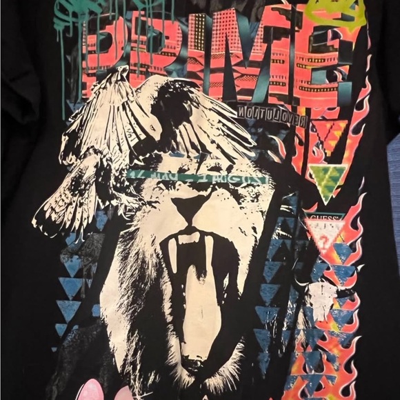 Guess Black Graphic‎ Tee - Picture 2 of 7